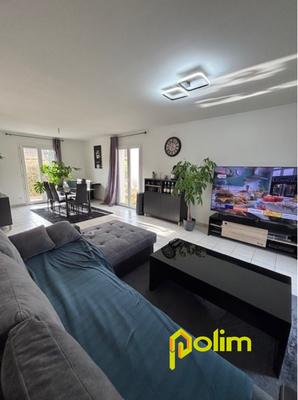 Maison - 92 m² - 4 pièces