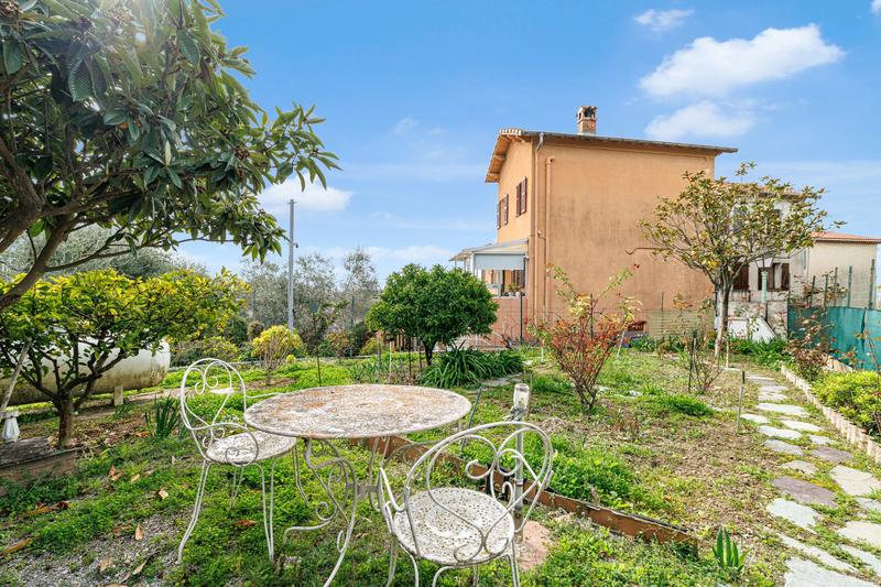 Maison de village - 70 m² - 4 pièces