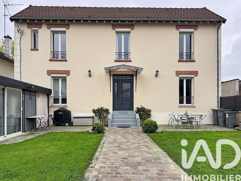 Maison - 82 m² - 3 pièces