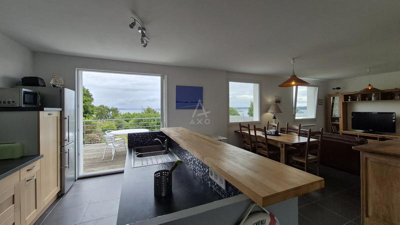 Maison - 88 m² - 6 pièces