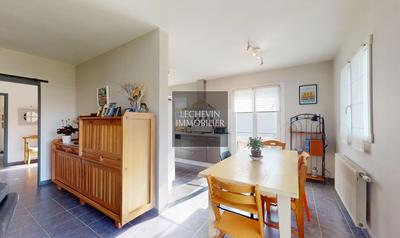 Maison - 189 m² - 7 pièces