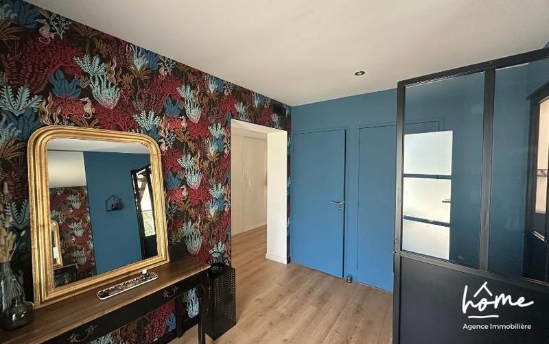 Maison contemporaine - 300 m² - 10 pièces