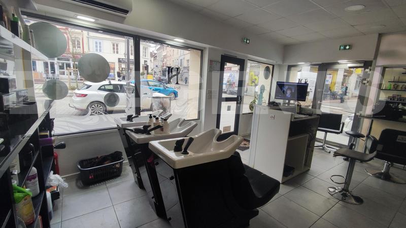 Fonds de commerce - 56 m²