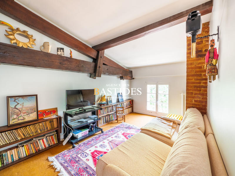 Château - 377 m² - 11 pièces