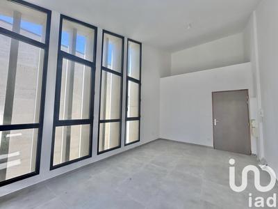 Appartement - 100 m² - 5 pièces