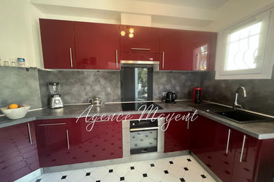 Maison de ville - 121 m² - 4 pièces