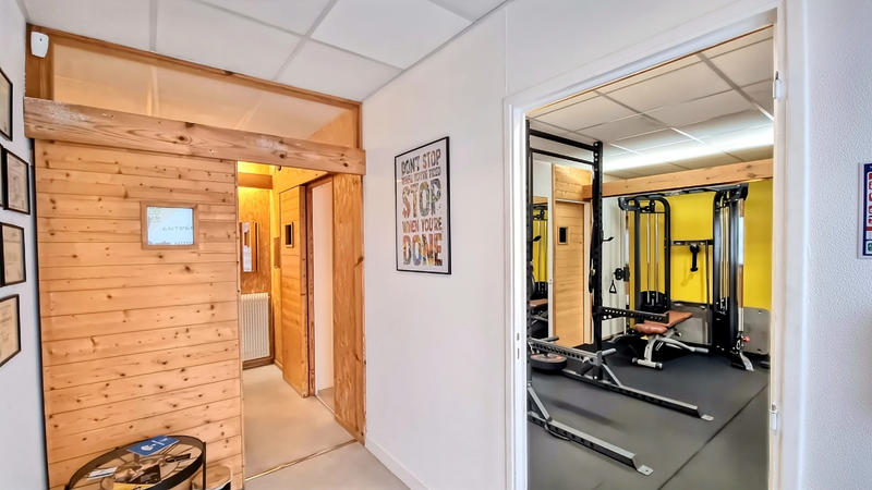 Local commercial - 82 m²