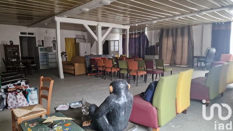 Maison - 280 m² - 9 pièces