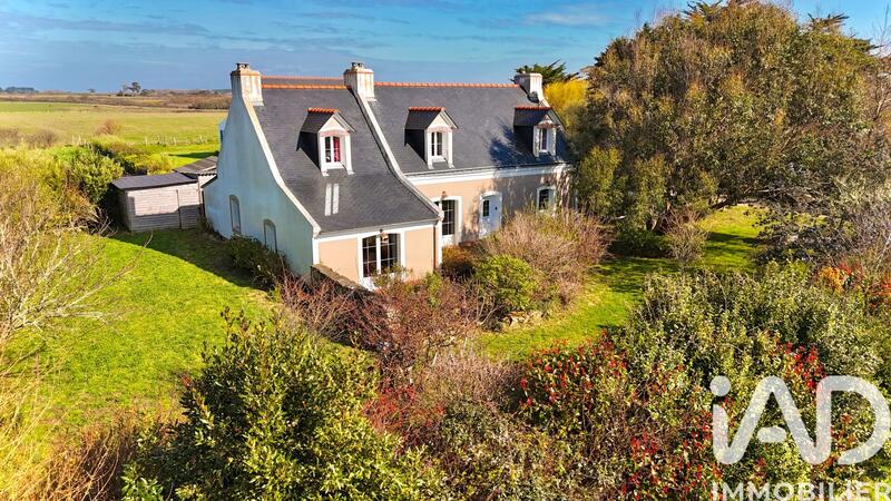 Maison - 165 m² - 9 pièces