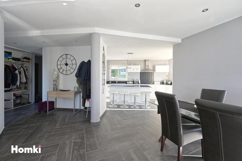 Maison d'architecte - 143 m² - 6 pièces