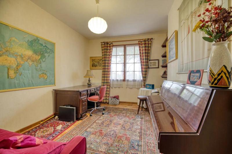 Villa - 206 m² - 7 pièces