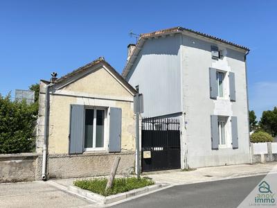 Maison de ville - 235 m² - 10 pièces