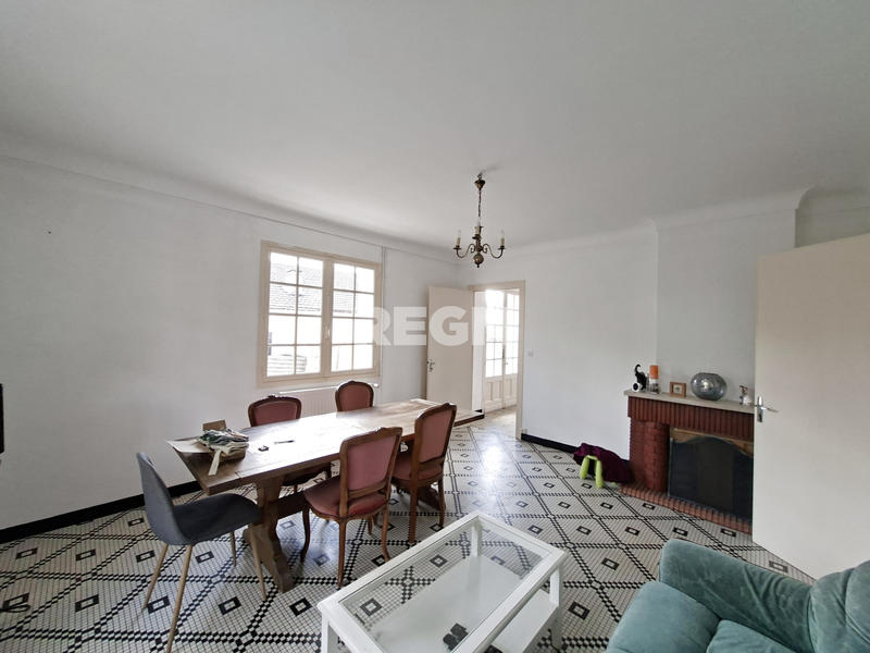 Maison de village - 85 m² - 4 pièces