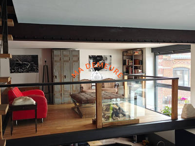 Loft - 178 m² - 8 pièces