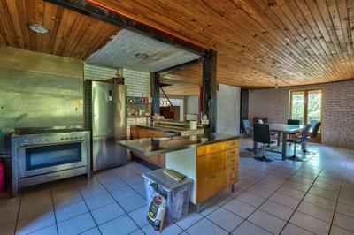 Maison - 215 m² - 7 pièces