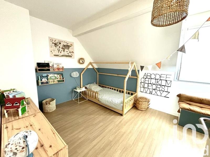 Maison - 95 m² - 5 pièces