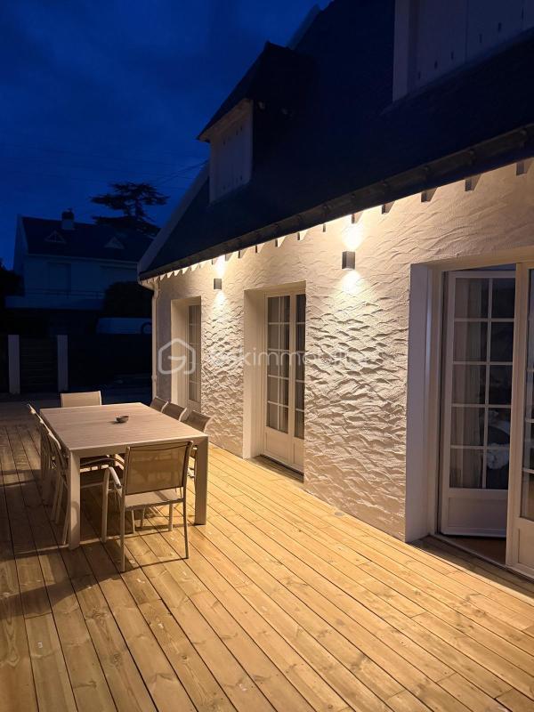 Pavillon - 122 m² - 6 pièces