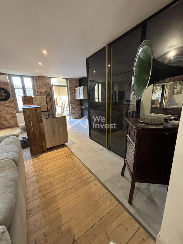 Loft - 110 m² - 3 pièces