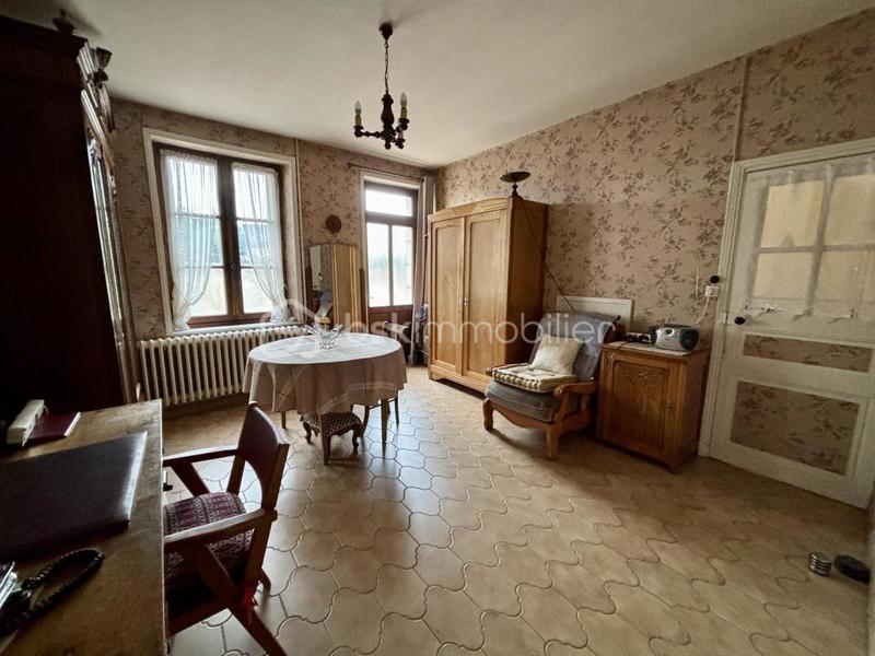 Maison - 115 m² - 6 pièces