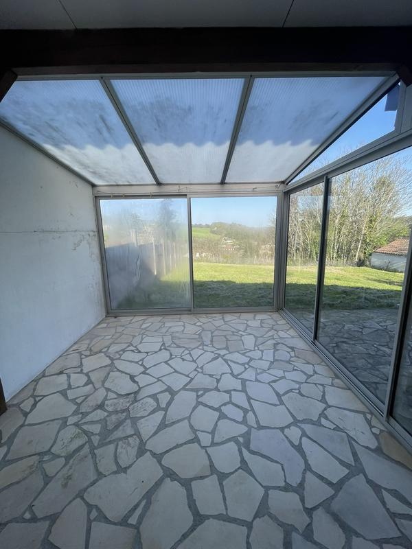 Maison traditionnelle - 88 m² - 4 pièces