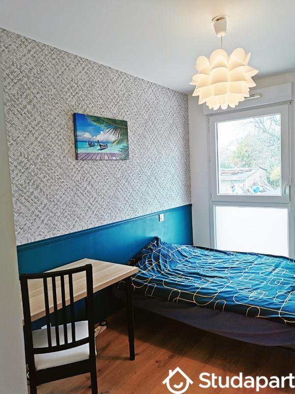 Chambre - 11 m² - 1 pièce