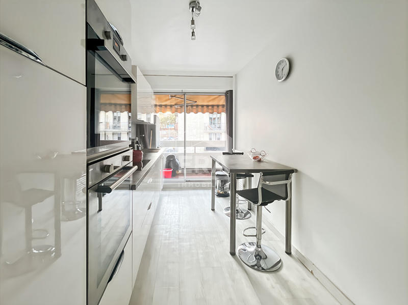 Appartement - 72 m² - 3 pièces