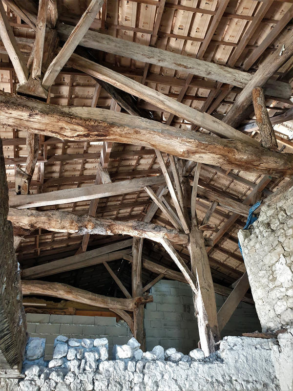 Grange - 123 m² - 4 pièces