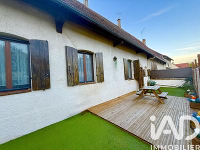 Maison - 98 m² - 4 pièces