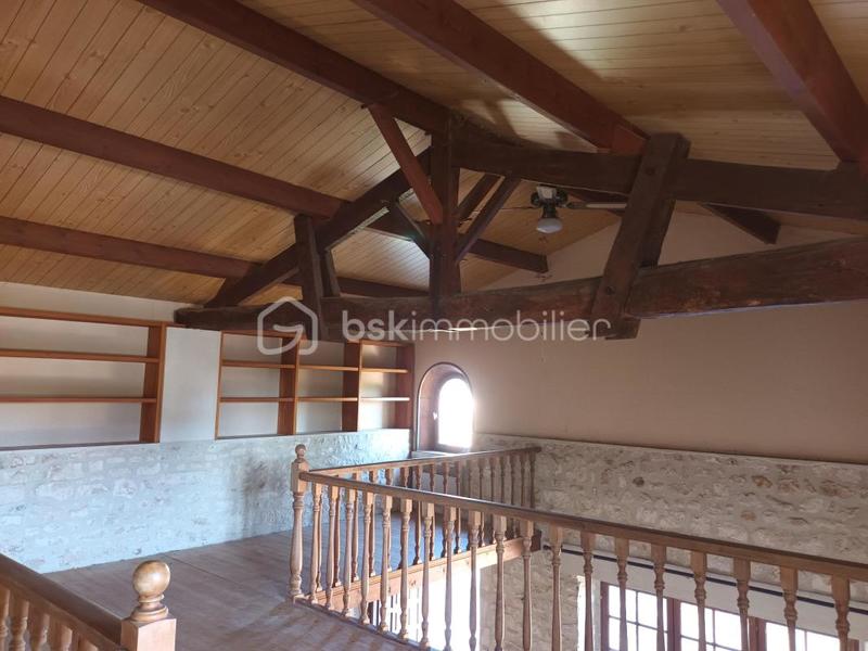 Corps de ferme - 379 m² - 14 pièces