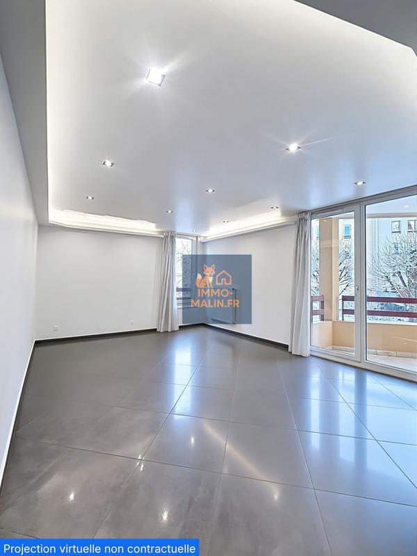 Appartement - 80 m² - 4 pièces