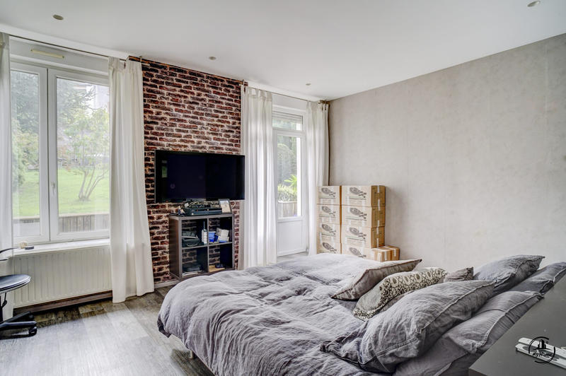 Maison ancienne - 290 m² - 9 pièces