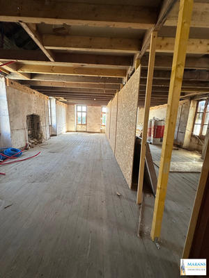 Maison ancienne - 200 m² - 4 pièces