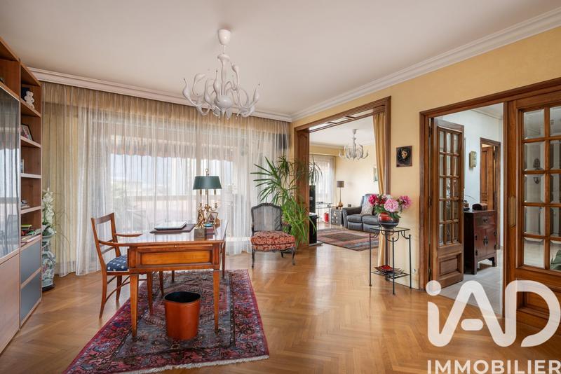 Appartement - 129 m² - 3 pièces