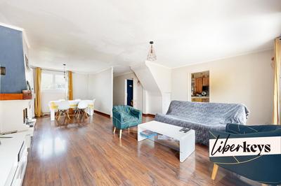 Maison - 103 m² - 5 pièces