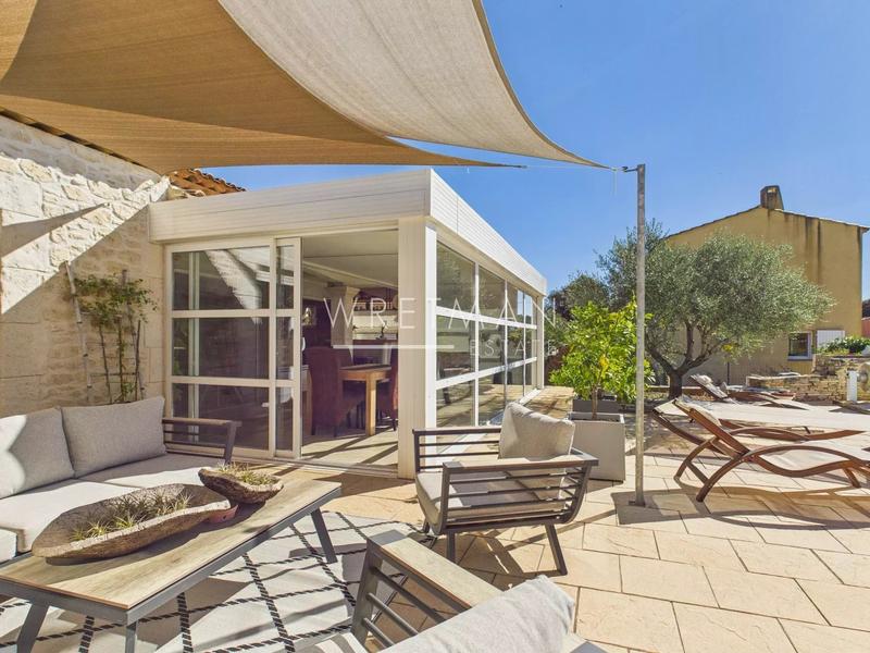 Villa - 163 m² - 6 pièces