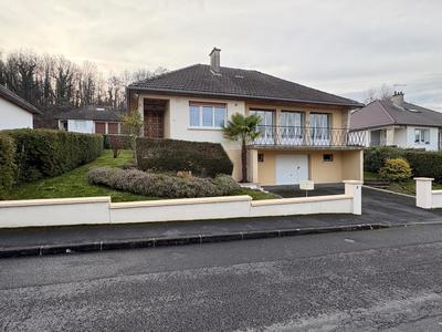 Maison - 102 m² - 5 pièces