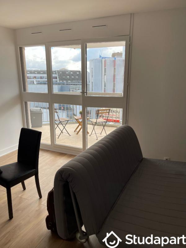 Chambre - 10 m² - 1 pièce