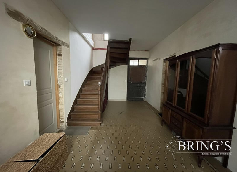 Maison - 144 m² - 5 pièces