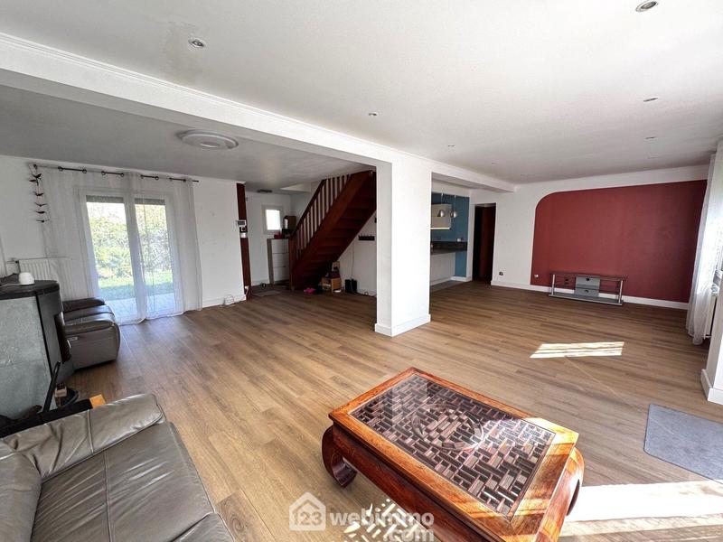 Maison - 142 m² - 7 pièces