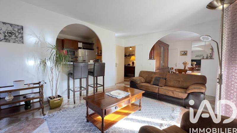 Appartement - 91 m² - 5 pièces