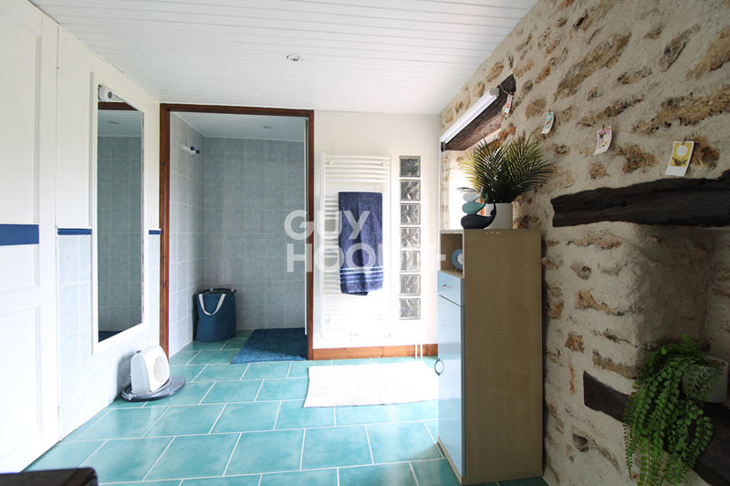 Maison - 190 m² - 8 pièces