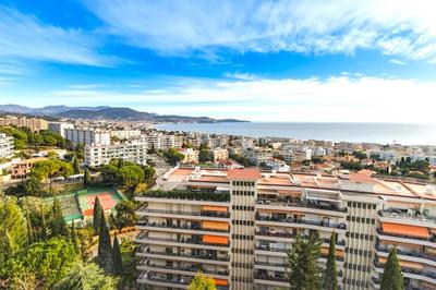 Appartement - 80 m² - 3 pièces