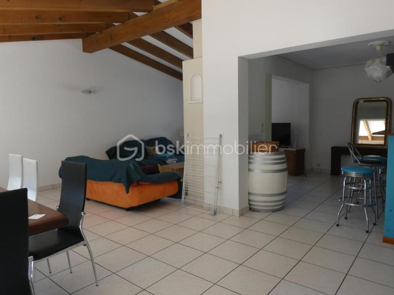 Maison de ville - 159 m² - 11 pièces