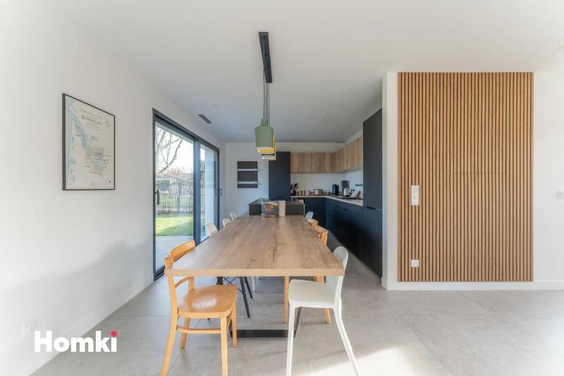 Maison - 125 m² - 6 pièces