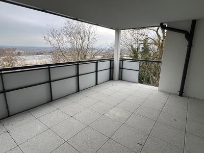 Appartement - 106 m² - 4 pièces