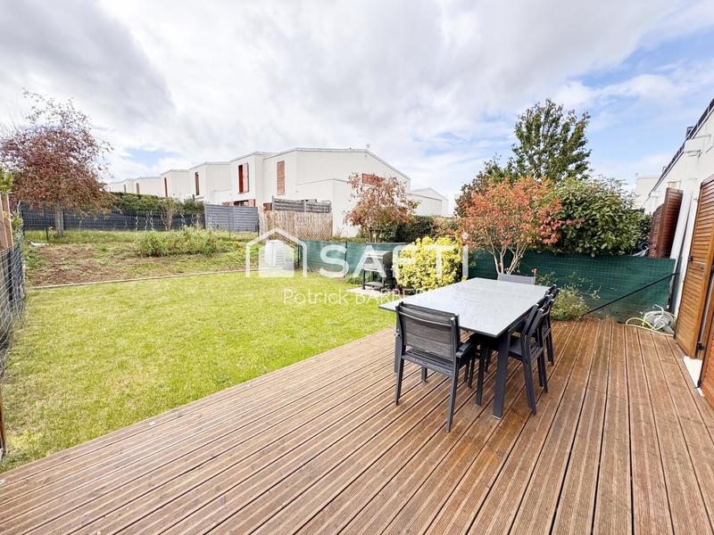 Maison - 87 m² - 5 pièces