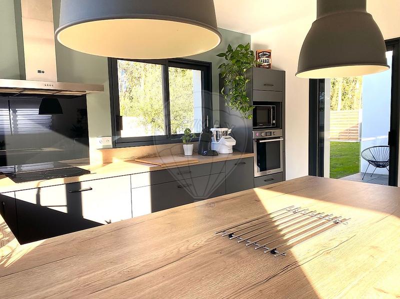 Maison - 130 m² - 4 pièces