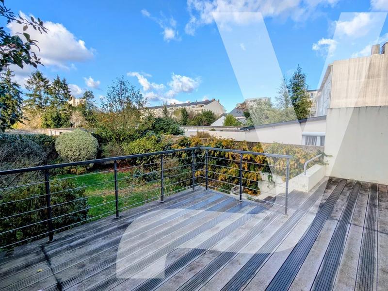 Maison - 178 m² - 7 pièces