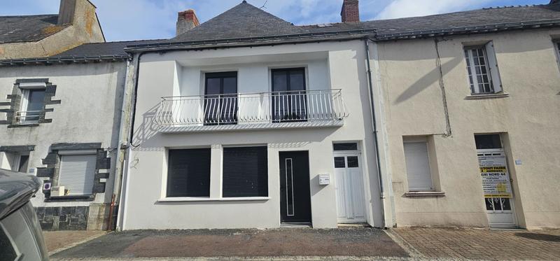 Maison de bourg - 150 m² - 6 pièces