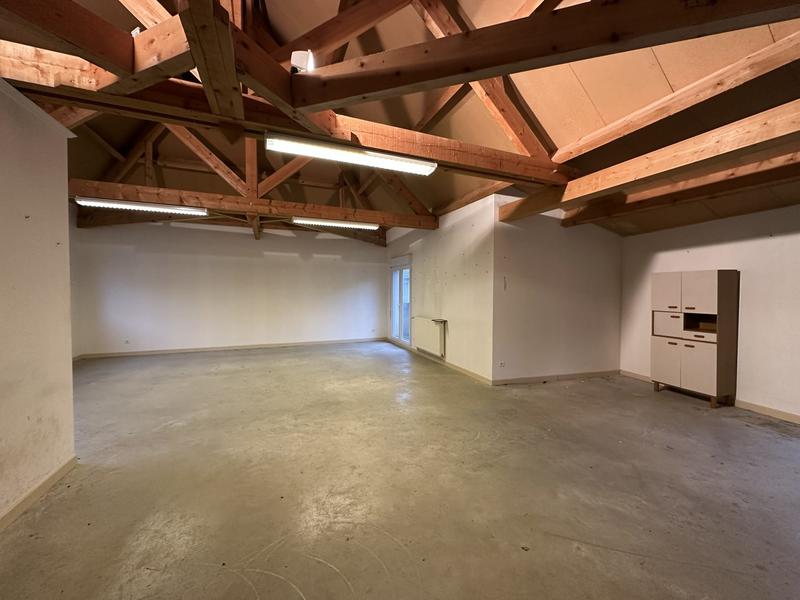 Maison ancienne - 225 m² - 6 pièces